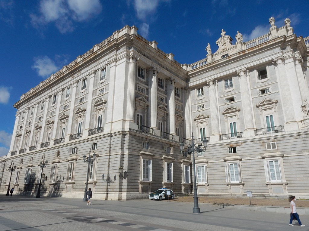 Palazzo Reale Madrid r